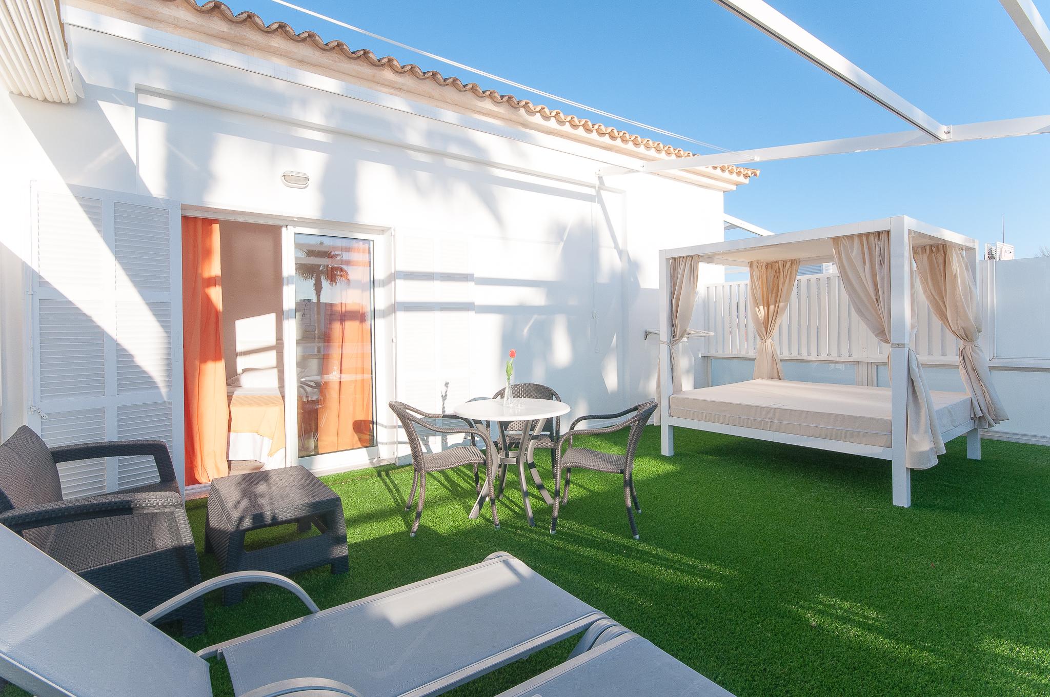 Universal Aparthotel Elisa Playa de Muro  Luaran gambar