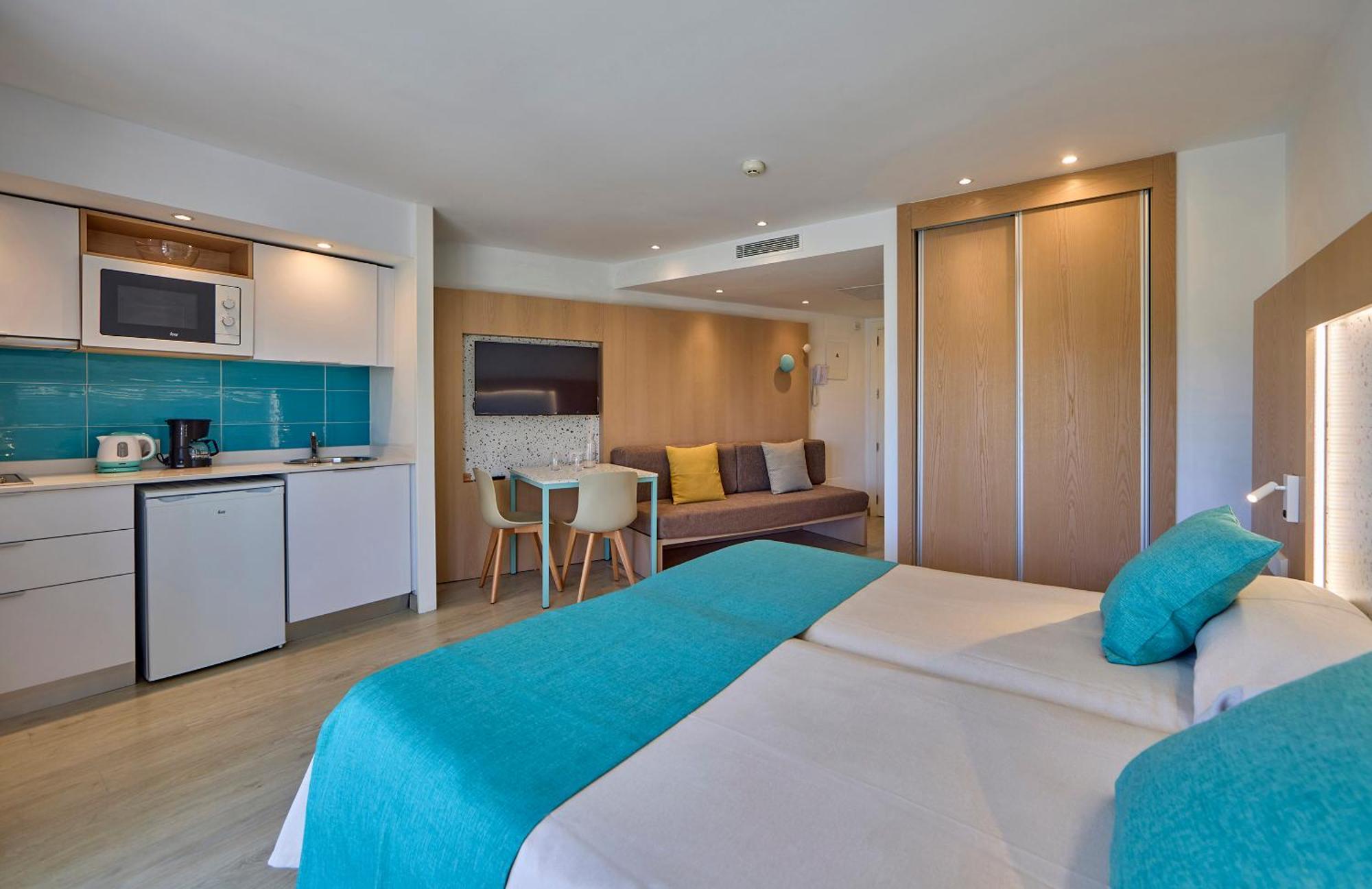 Universal Aparthotel Elisa Playa de Muro  Luaran gambar